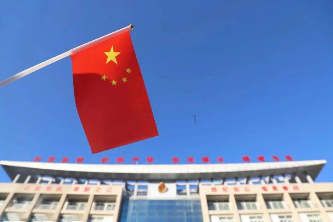 逃出奇怪农舍