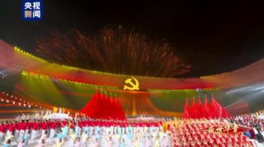入选EAFC年度最佳阵哈兰德&贝林:非常荣幸,感谢球迷的投票