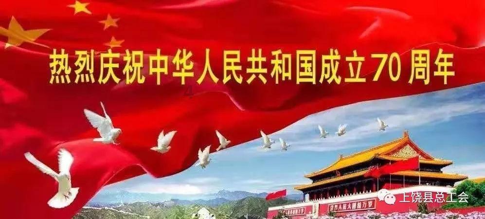 明知故犯！守着上百箱花炮 员工竟抽烟提神