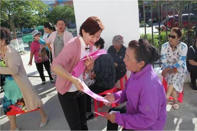 时尚小鸡救援