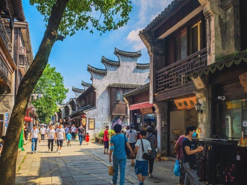 地动仪模型被赶出教科书，中科院院士表示：它还不如房梁下吊块肉