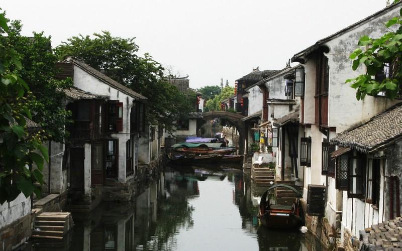 塔城查处一起非法“洗洞”采金案