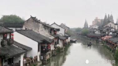 请问智能电视连接电信网络，是从猫里连接，还是直接连接网络游戏画面