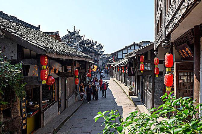 坦克出行